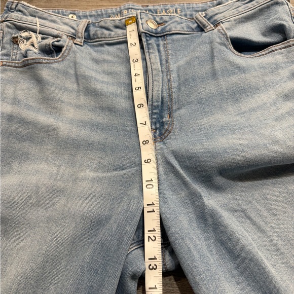 American Eagle Outfitters Women’s Light Wash Dreamy Drape Wide Leg Jeans - Picture 10 of 11